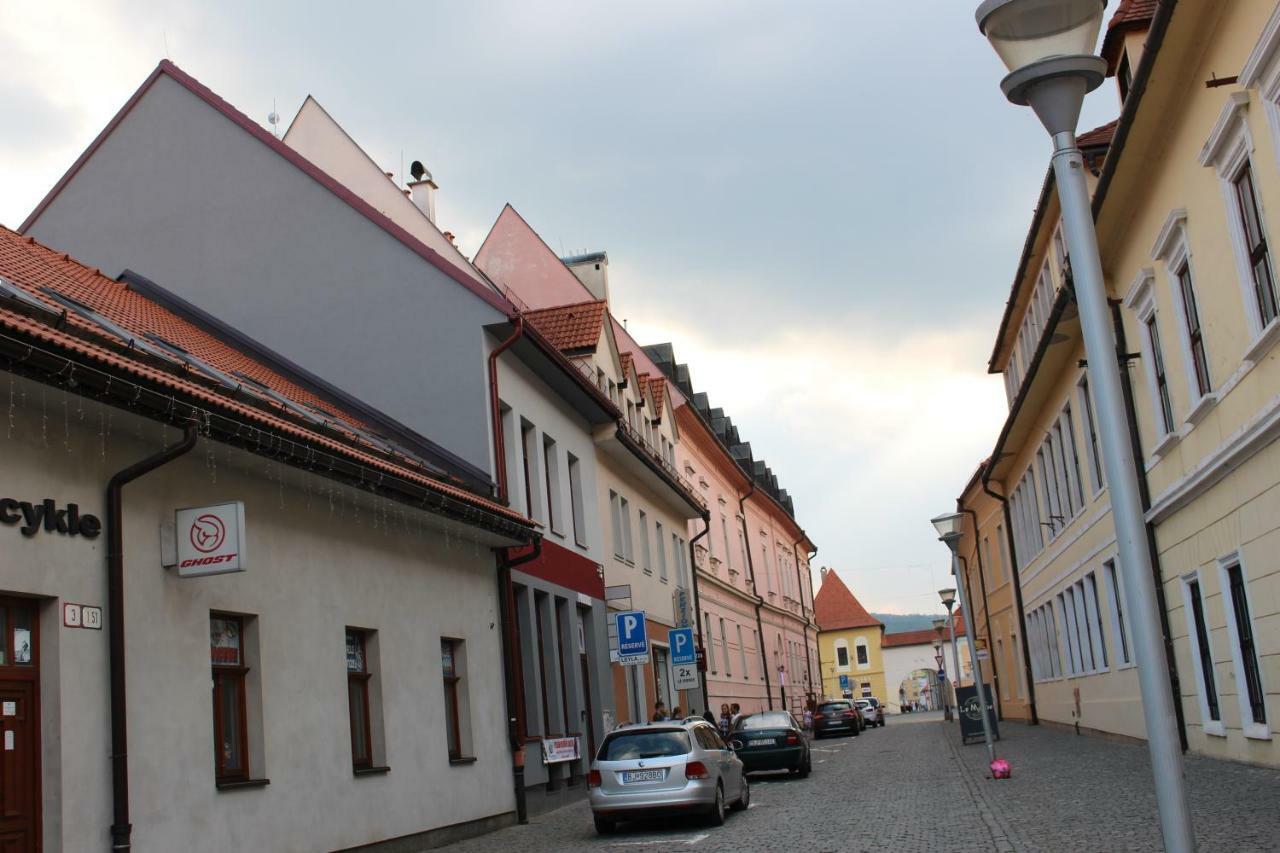 Centrum Apartman S- Dom Bártfa Kültér fotó